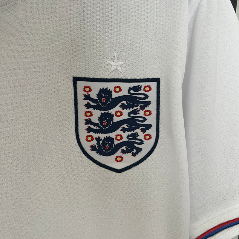 CAMISA LANÇAMENTO DA SELEÇÃO DA INGLATERRA 2024 BRANCO