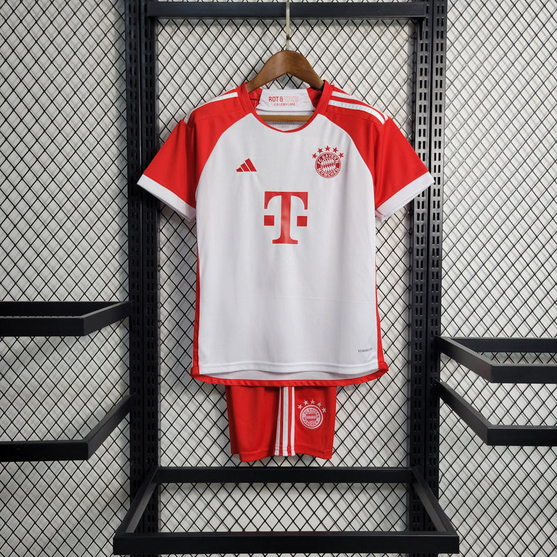 Kit Infantil Bayern De Munique Home 23/24