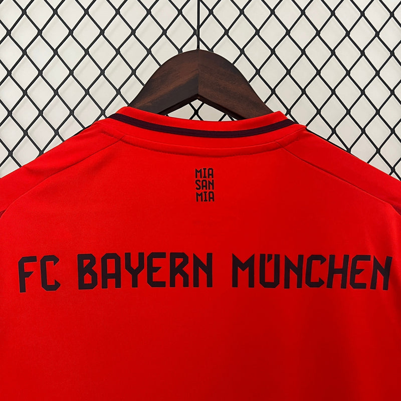 CAMISA LANÇAMENTO DO BAYERN DE MUNIQUE 24/25 VERMELHO