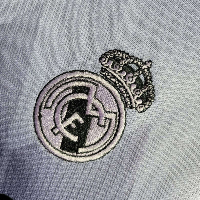 Camisa Real Madrid 22/23 Versão Feminina